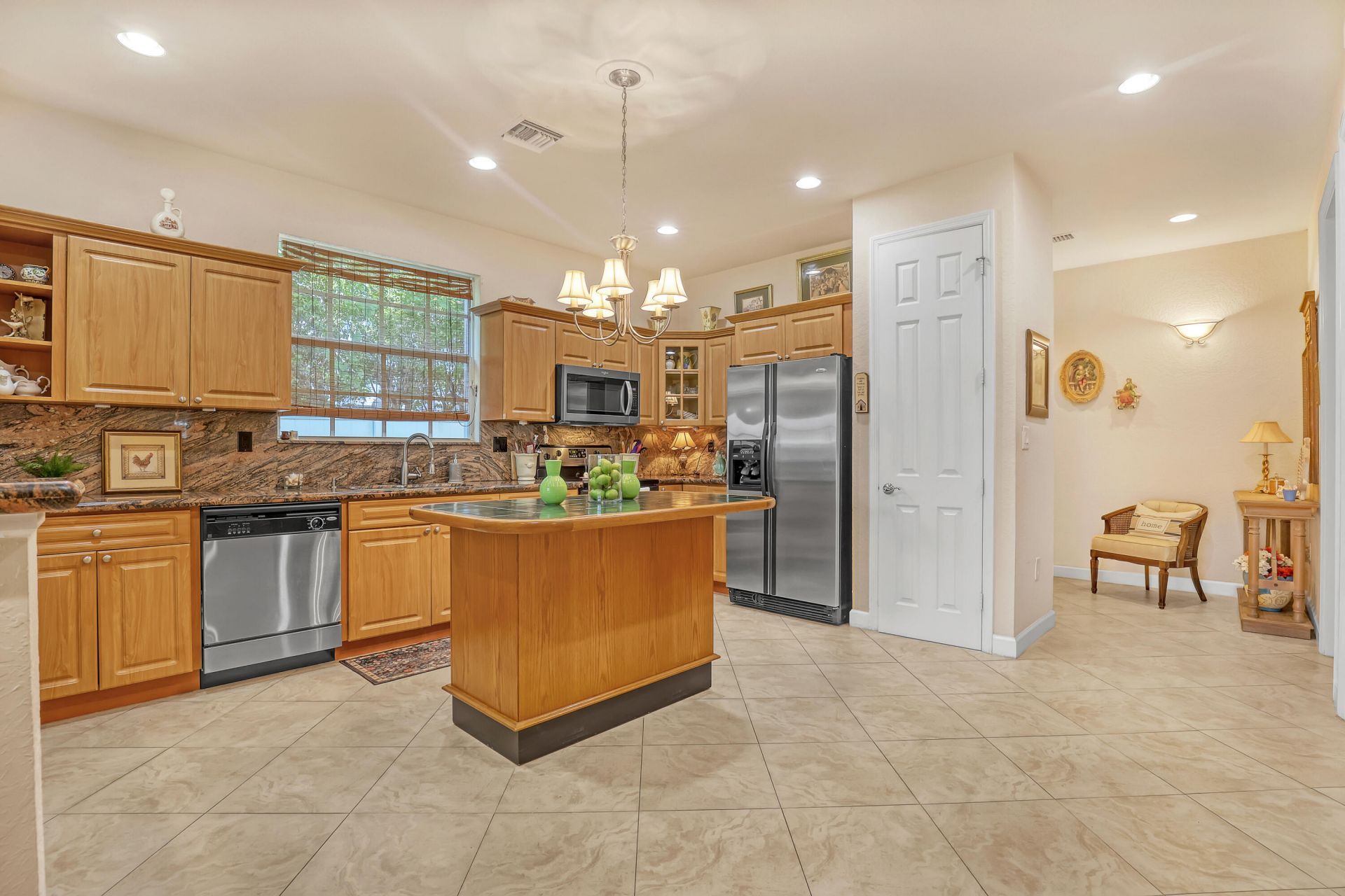 2560 NE 11th Street, Pompano Beach, FL 33062 Photo
