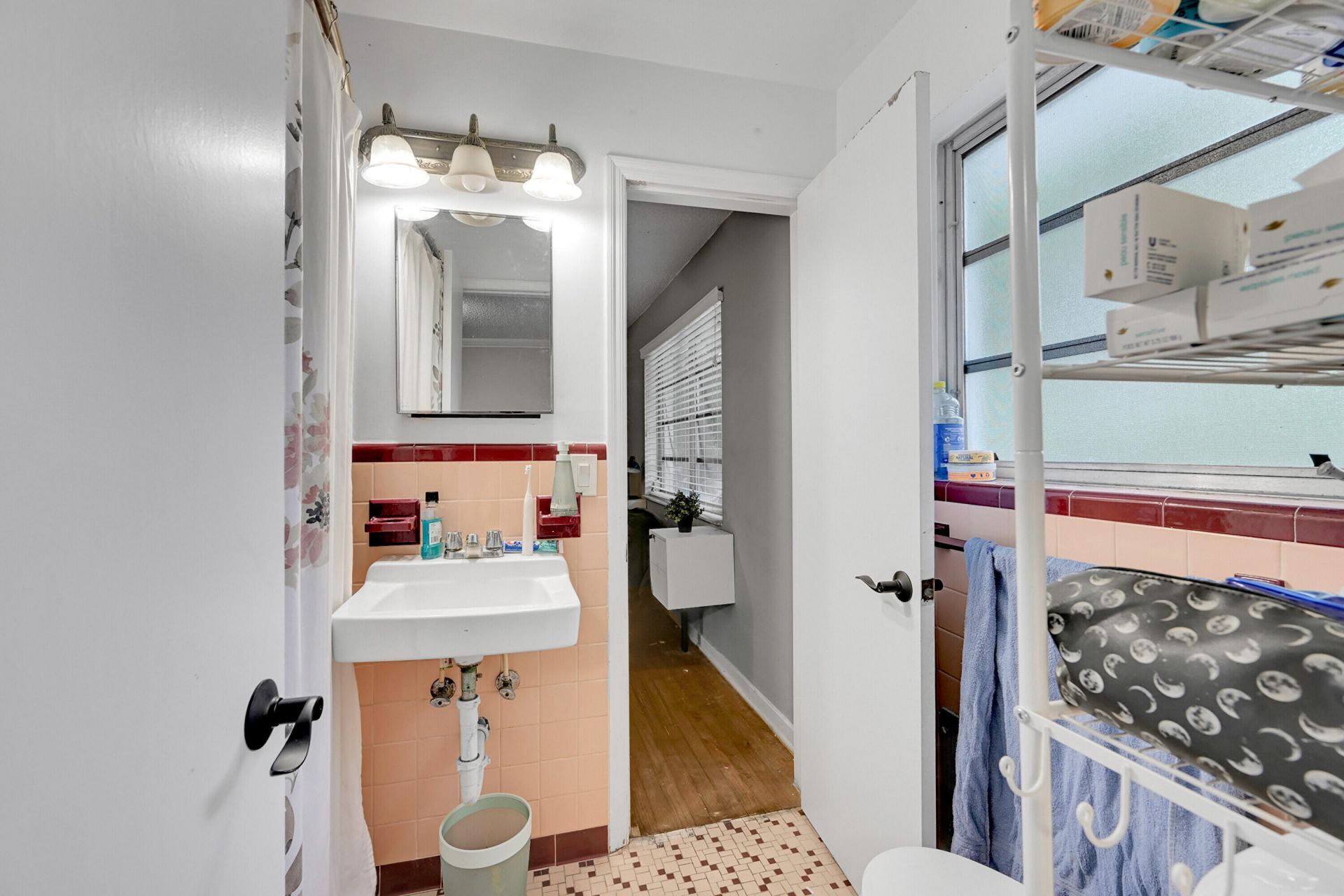 1331 S Palmway, Lake Worth Beach, FL 33460 Photo