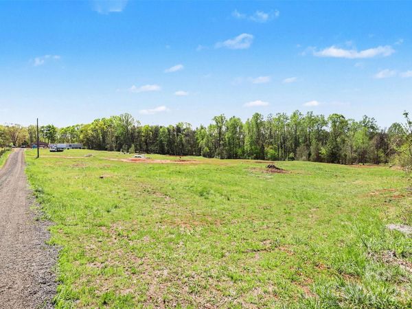 221 Cullen Lane, Statesville, NC 28625