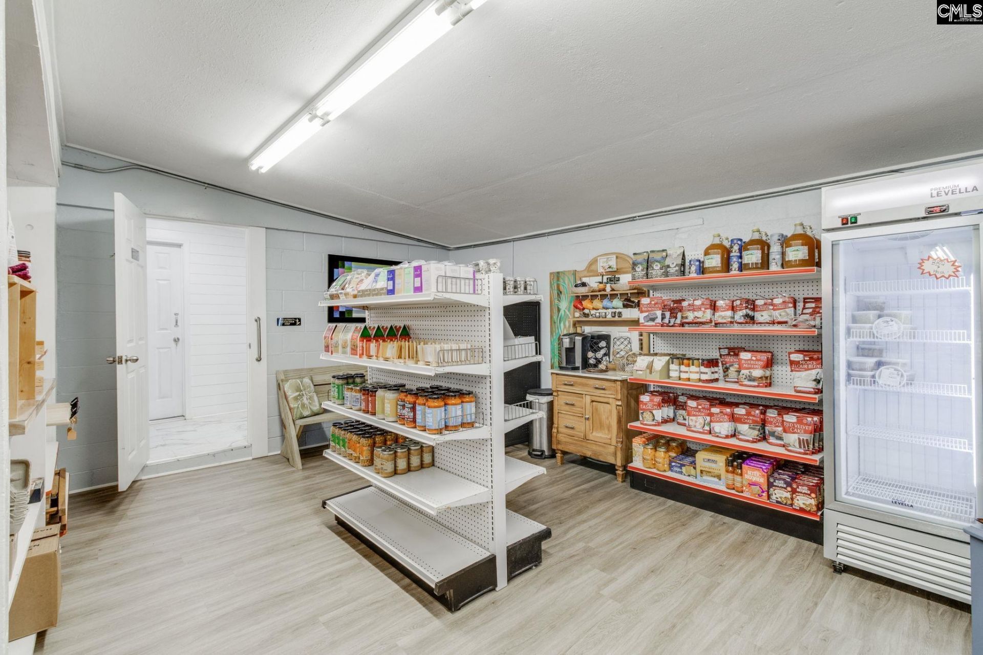 1051 21 Us Highway  Photo 11