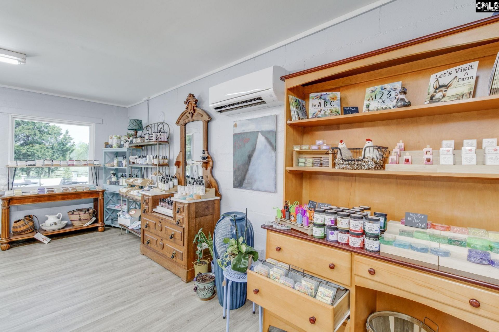 1051 21 Us Highway  Photo 15