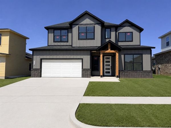 15513 Echo Park Drive, Edmond, OK 73013