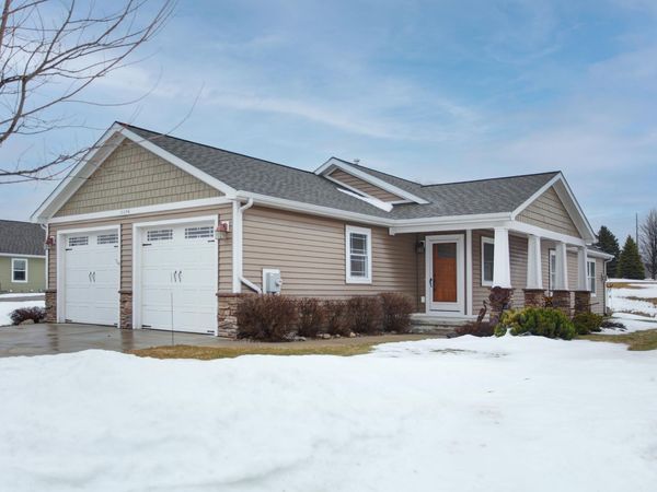 2096 Chrystal Ridge Drive, Traverse City, MI 49686