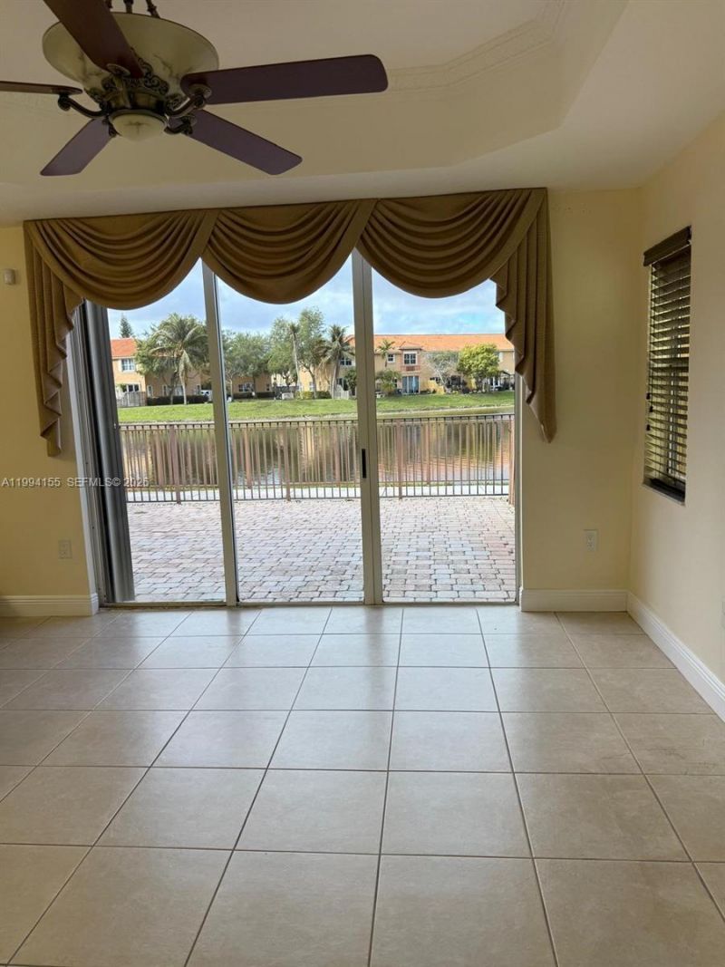 15274 SW 30th Ter, Miami, FL 33185 Photo