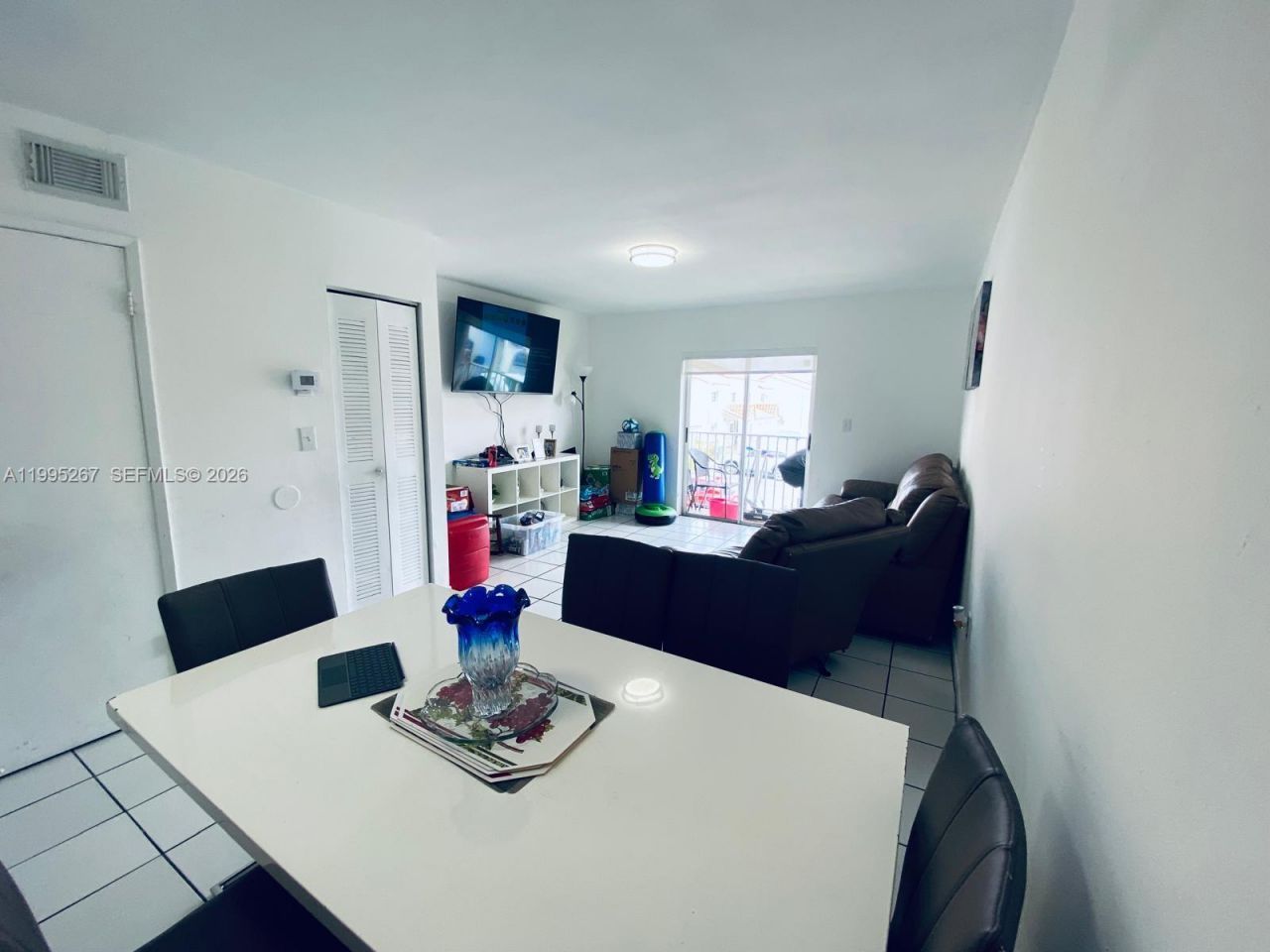 3021 W 76th St , Unit C-203, Hialeah, FL 33018 Photo