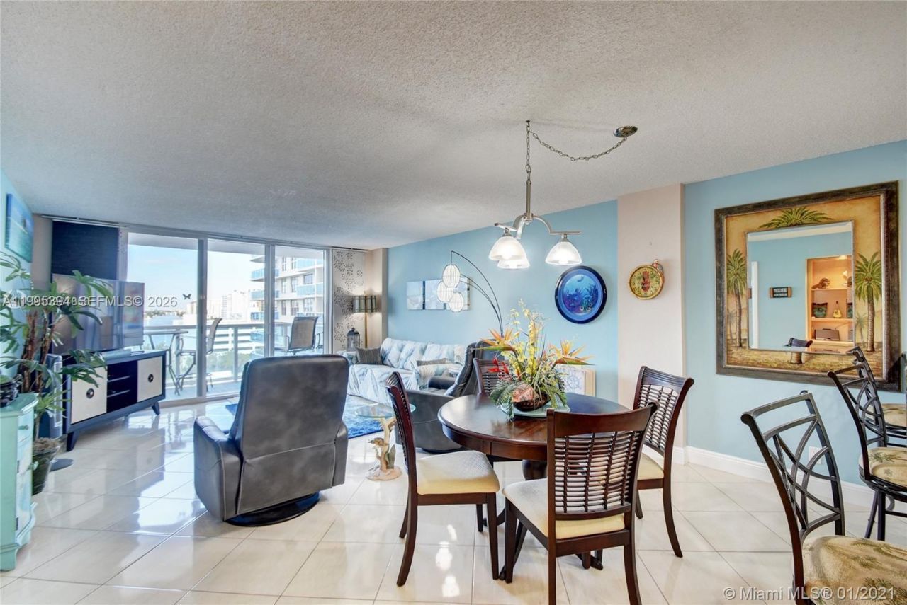 3800 S Ocean Dr , Unit 902, Hollywood, FL 33019 Photo