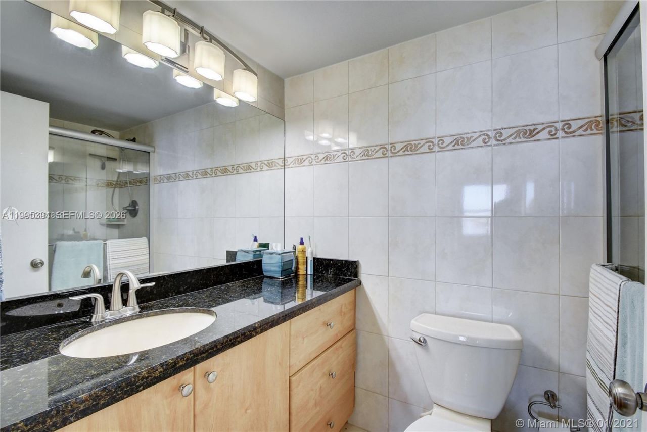 3800 S Ocean Dr , Unit 902, Hollywood, FL 33019 Photo