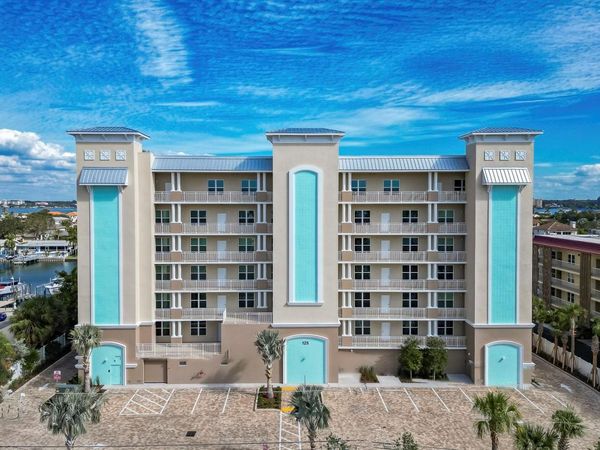125 ISLAND WAY , Unit 504, CLEARWATER BEACH, FL 33767