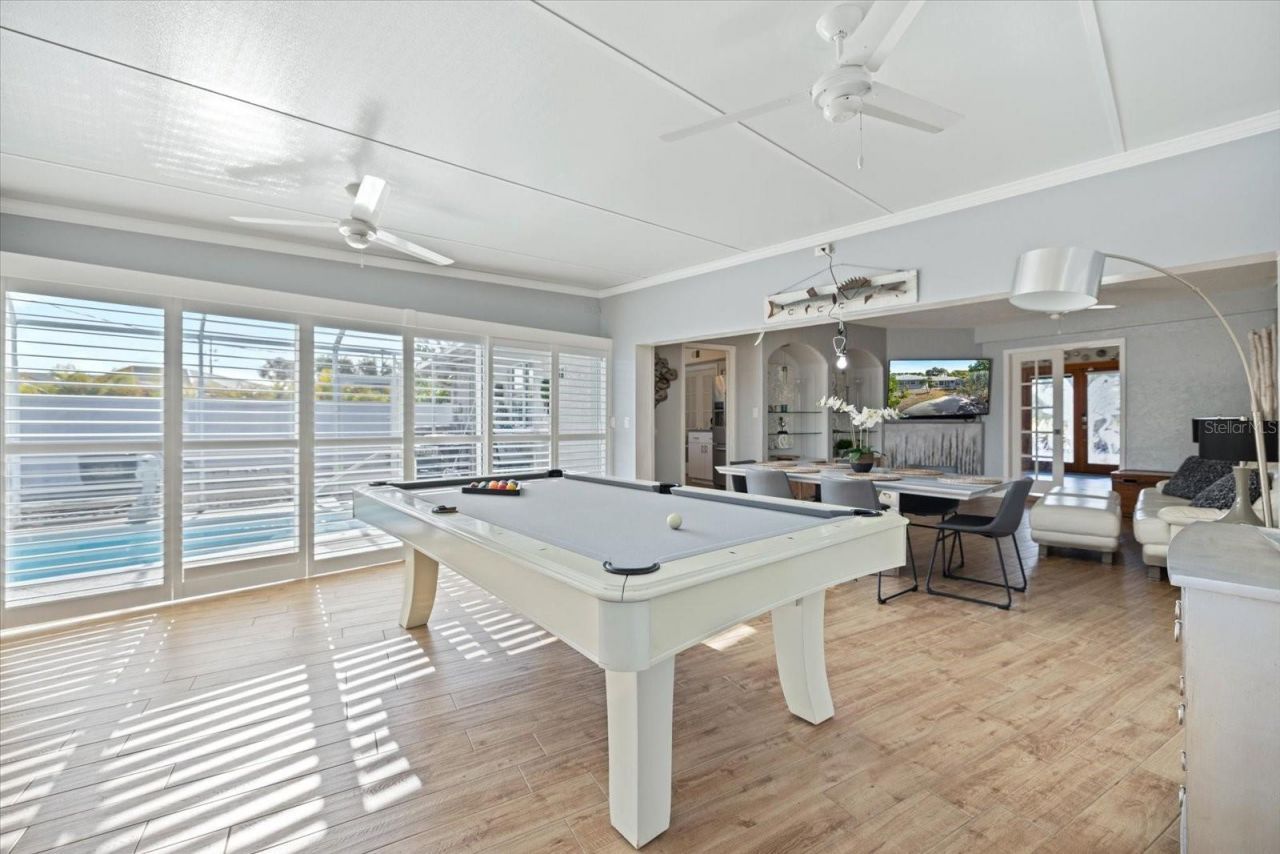 117 Aurora Street E, Venice, FL 34285 Photo