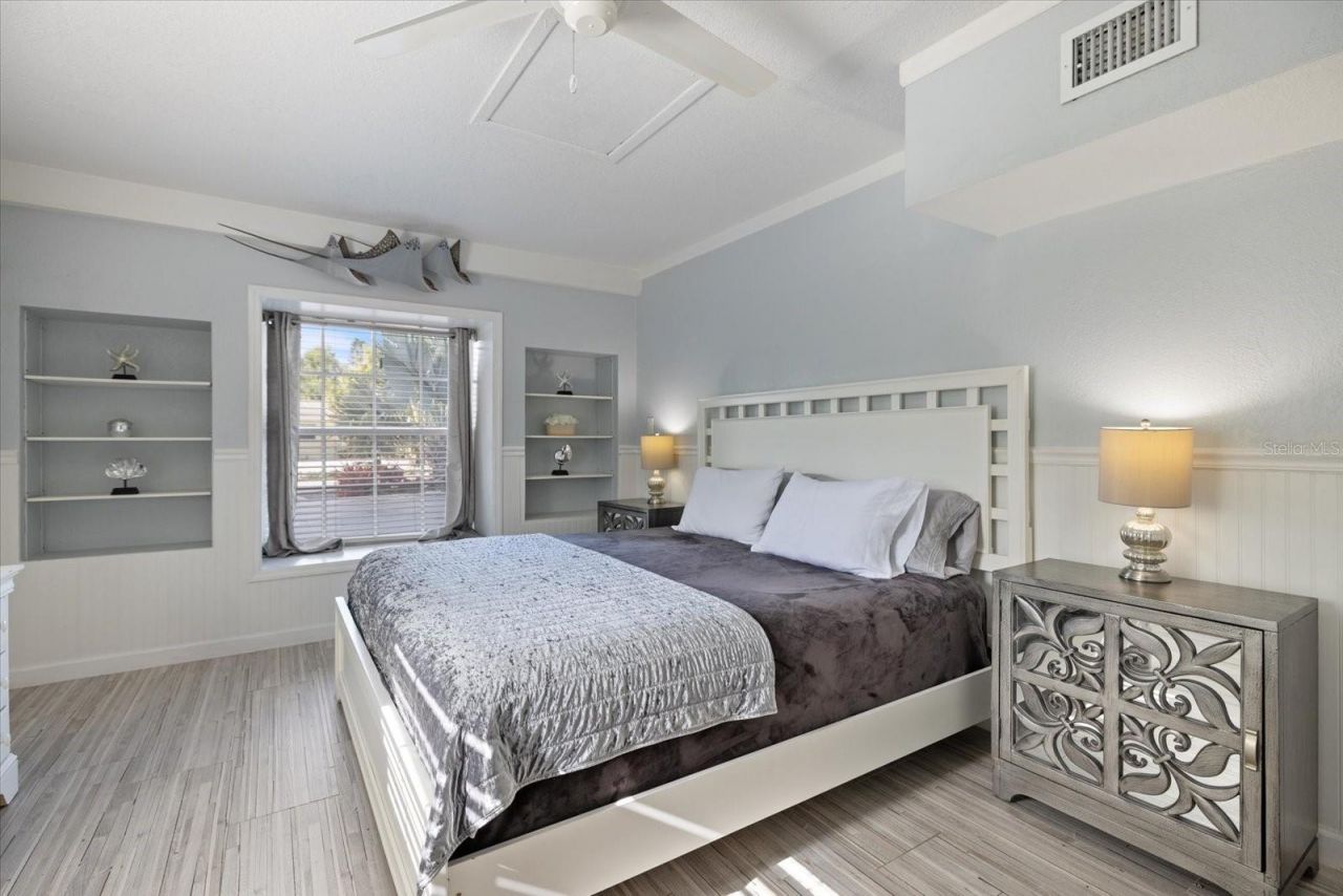 117 Aurora Street E, Venice, FL 34285 Photo