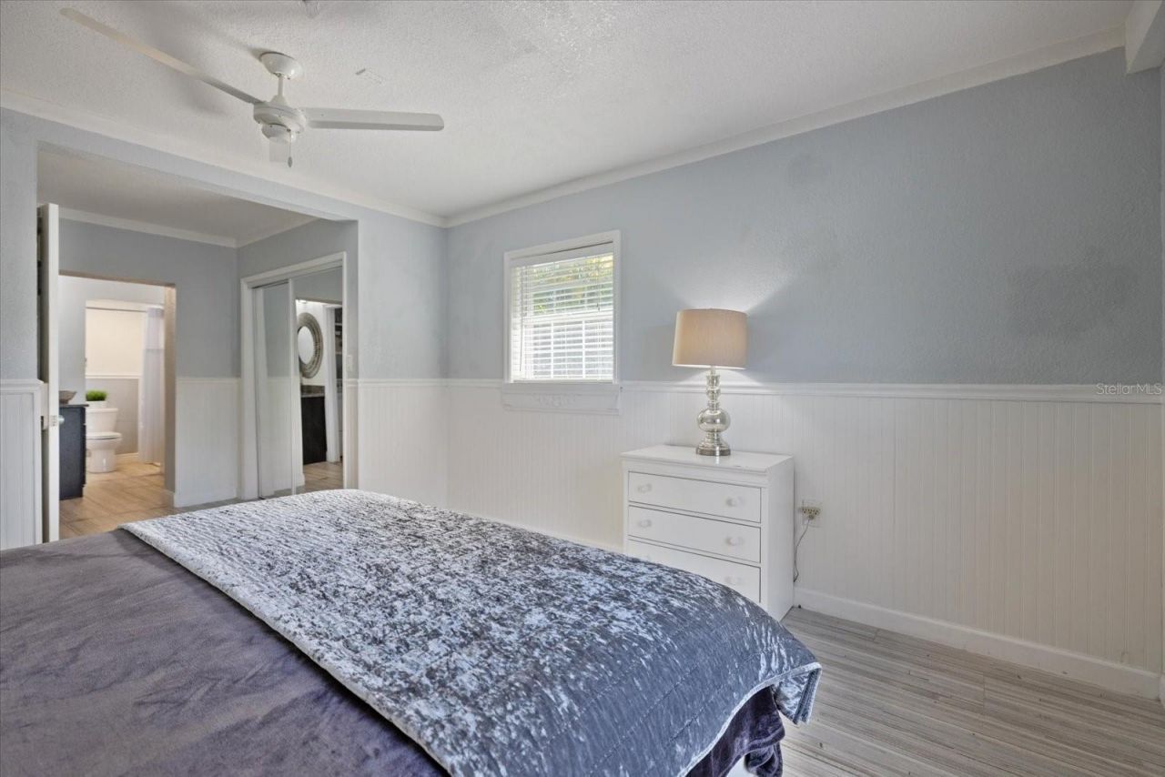 117 Aurora Street E, Venice, FL 34285 Photo