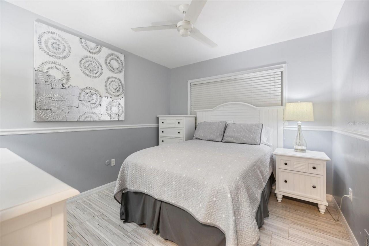 117 Aurora Street E, Venice, FL 34285 Photo