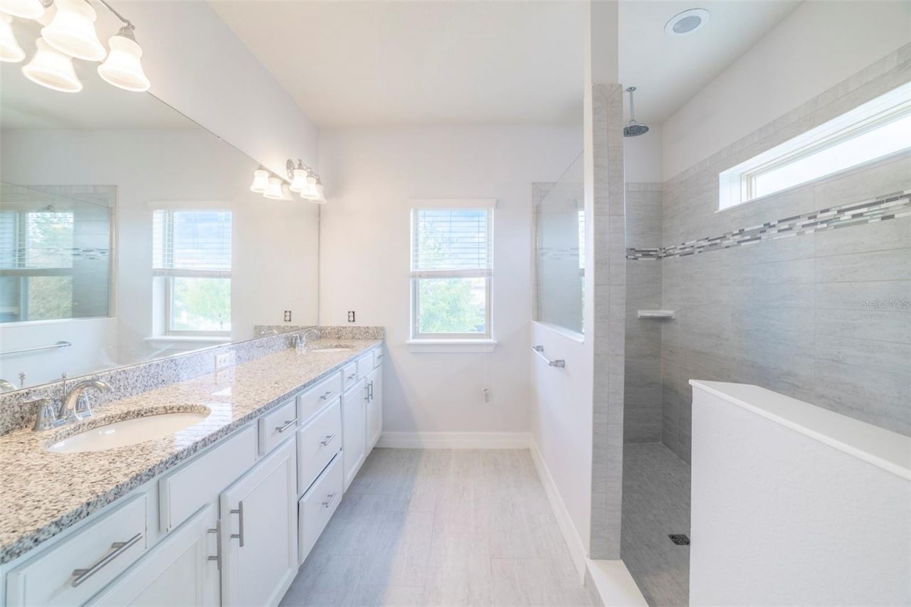 10950 Citron Oaks Drive , Orlando, FL 32836 Photo