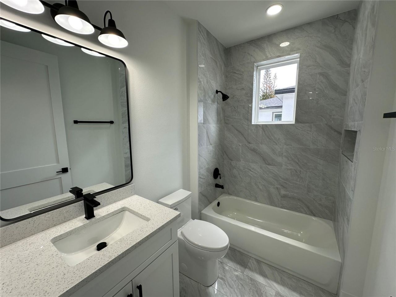 1317 E Harding Street , Orlando, FL 32806 Photo