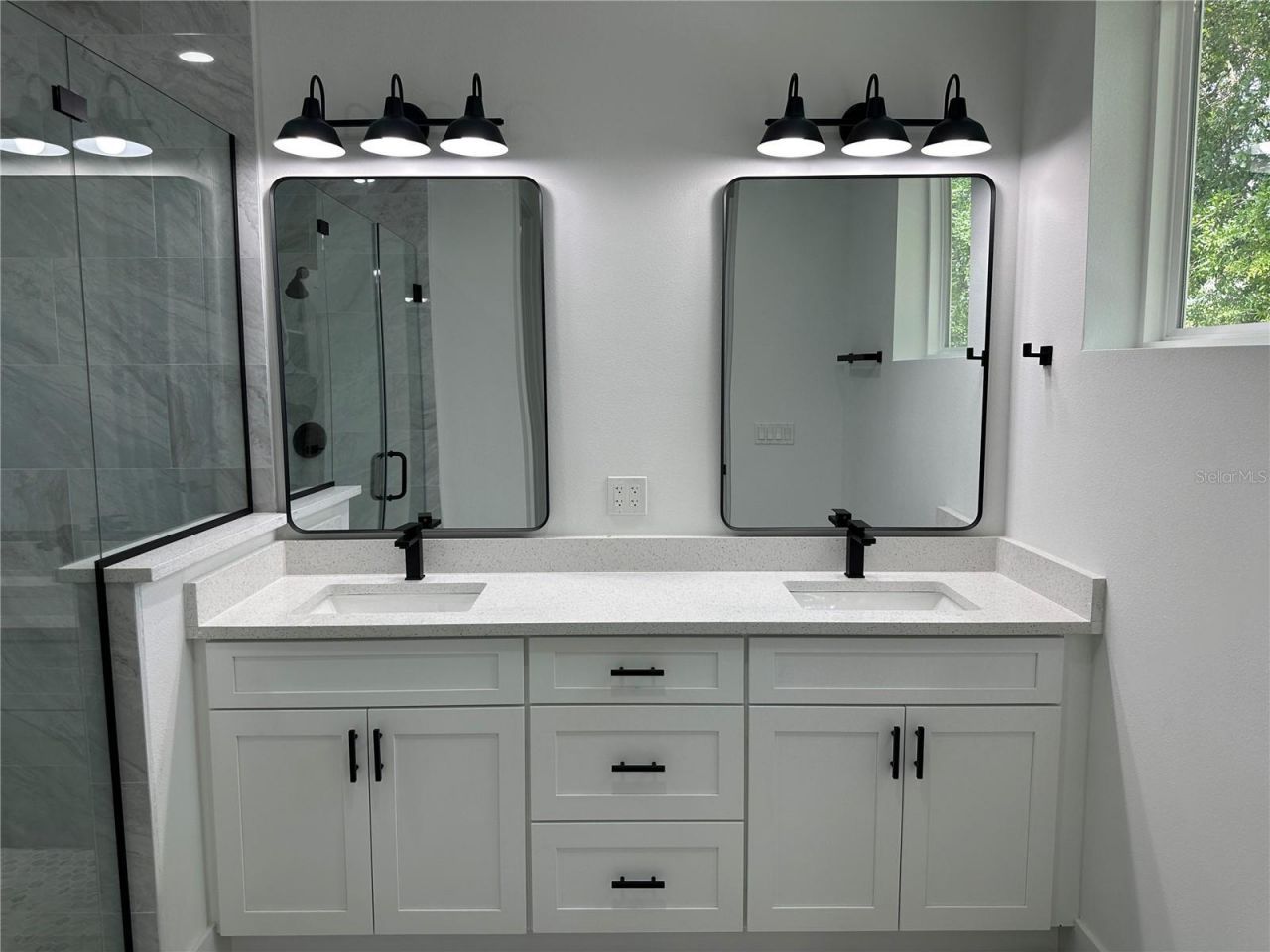 1317 E Harding Street , Orlando, FL 32806 Photo