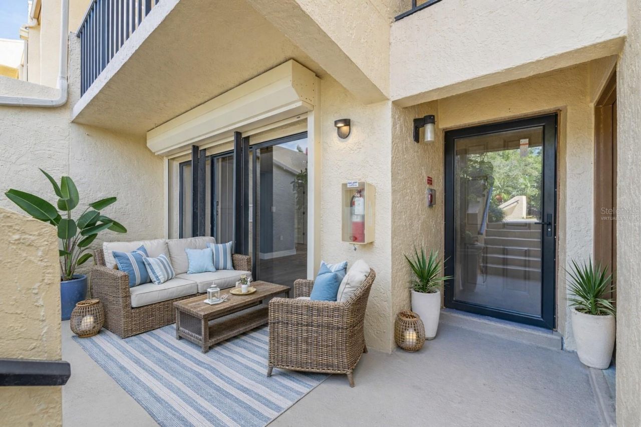 7520 Sunshine Skyway Lane S, Unit T22, Saint Petersburg, FL 33711 Photo