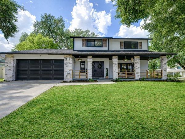 819 BLUEGRASS LANE , BRANDON, FL 33510