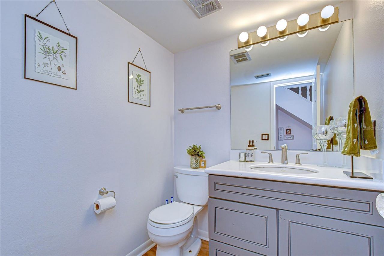 819 Bluegrass Lane , Brandon, FL 33510 Photo