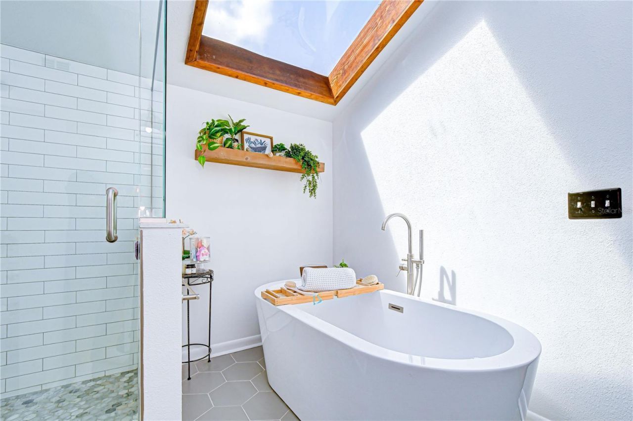 819 Bluegrass Lane , Brandon, FL 33510 Photo