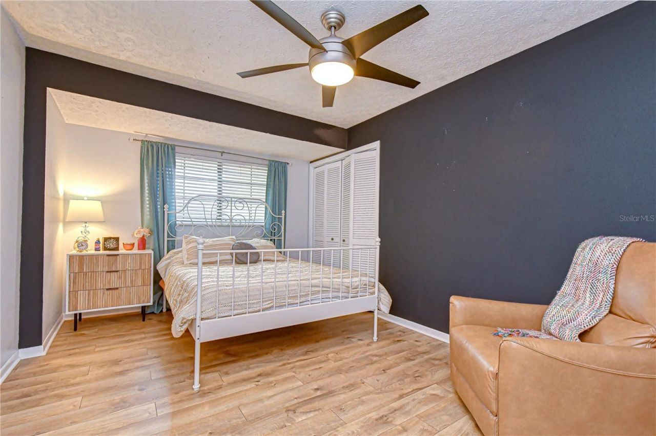 819 Bluegrass Lane , Brandon, FL 33510 Photo