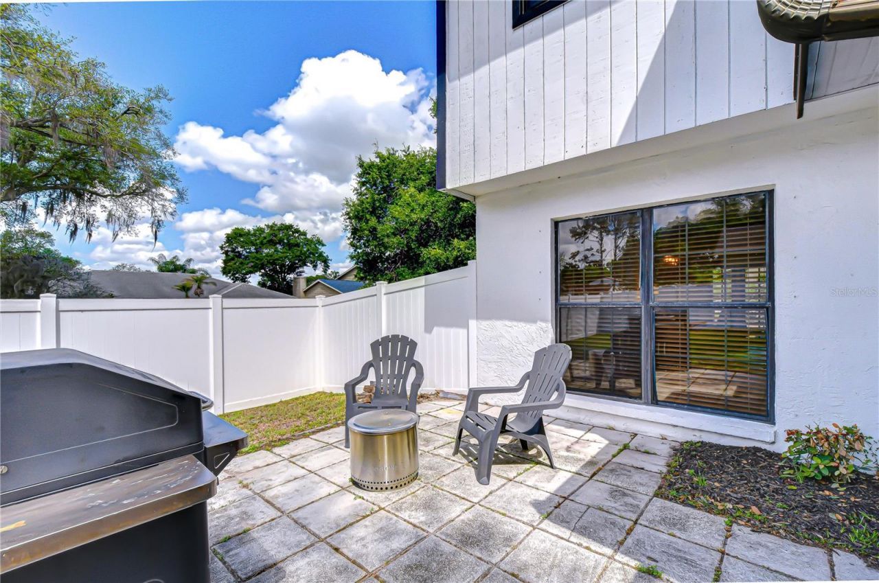 819 Bluegrass Lane , Brandon, FL 33510 Photo