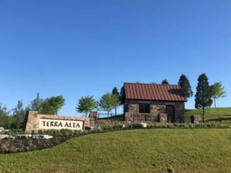 252 Via Corso, Delaware, OH 43015 Photo 1