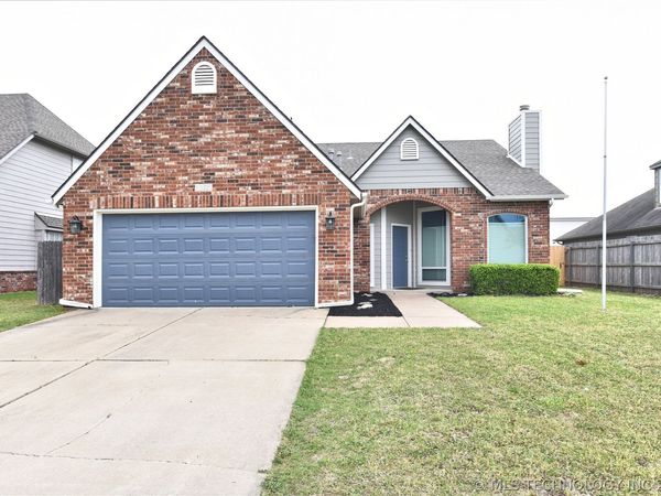 1105 N Hemlock Avenue , Broken Arrow, OK 74012