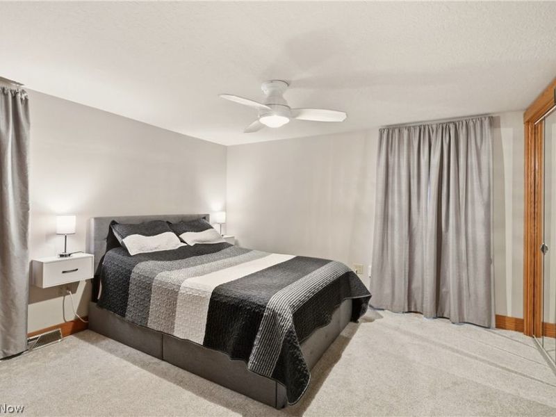 151 E Highland Avenue , Ravenna, OH 44266 Photo 22