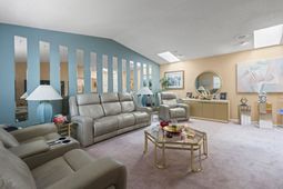 2239 Jackson Circle photo 4