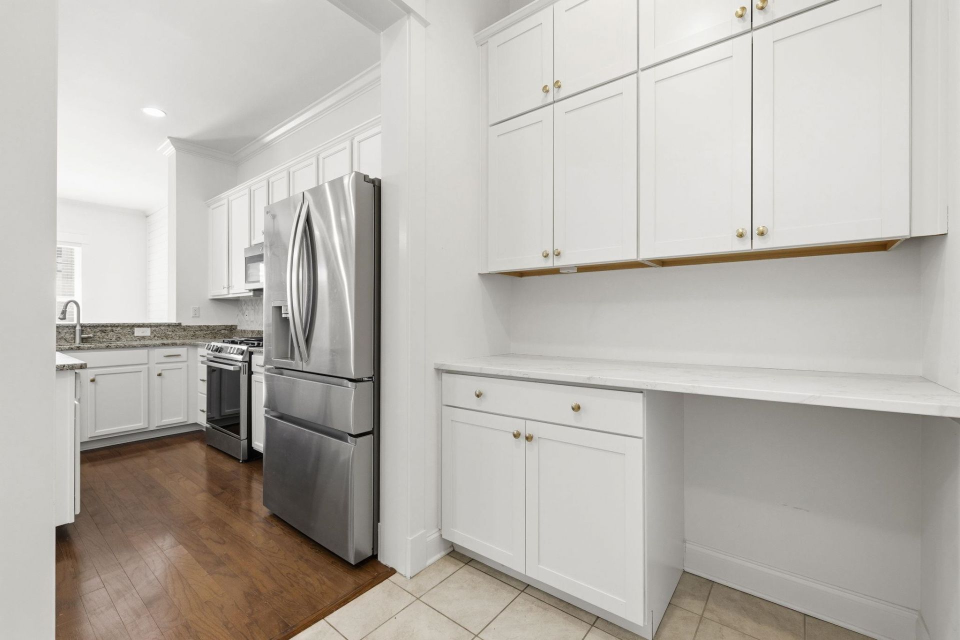 856 Shine Ave.  Photo 10