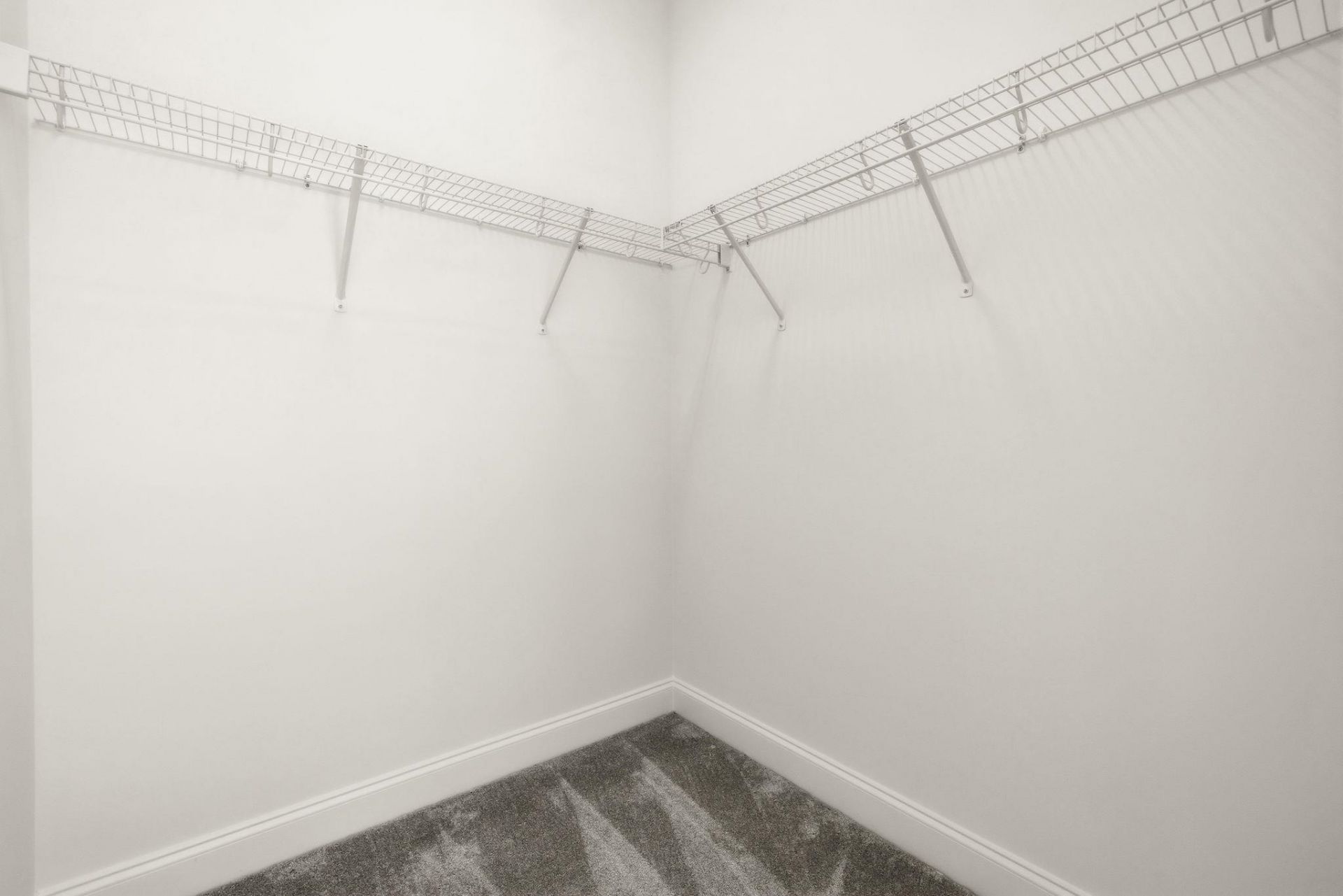 856 Shine Ave.  Photo 19