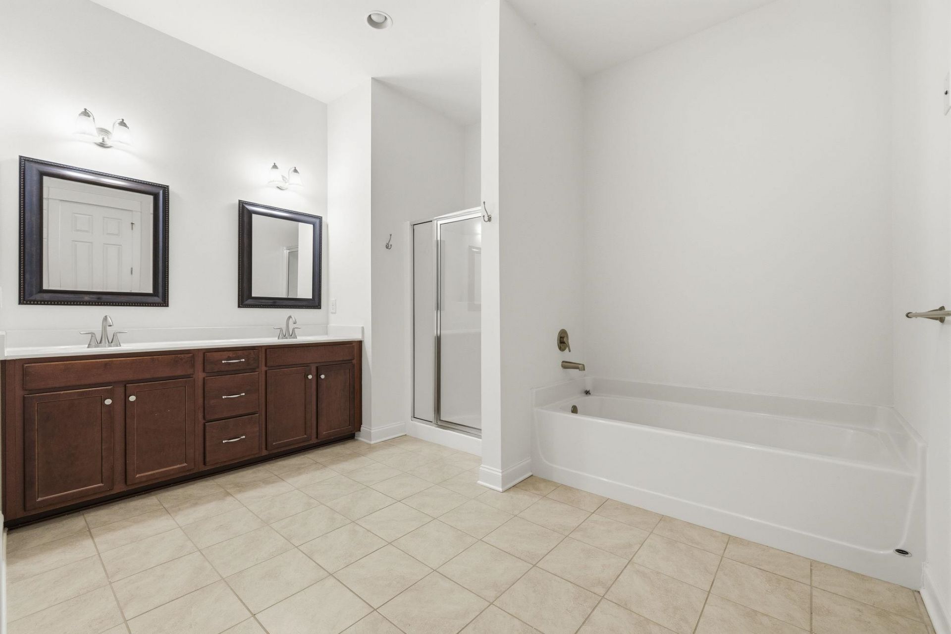 856 Shine Ave.  Photo 20