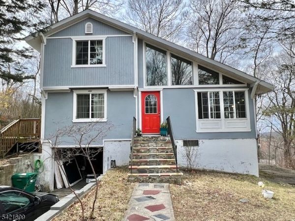 24 Forest Trl, Hardyston, NJ 07419