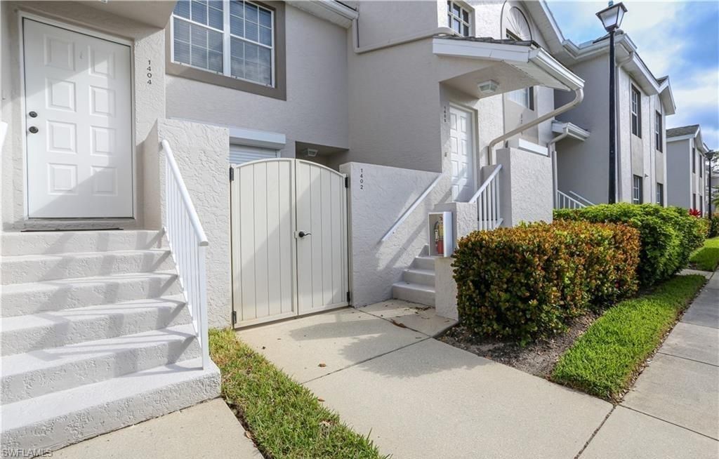 3775 Fieldstone Blvd, Unit 102, Naples, FL 34109 Photo