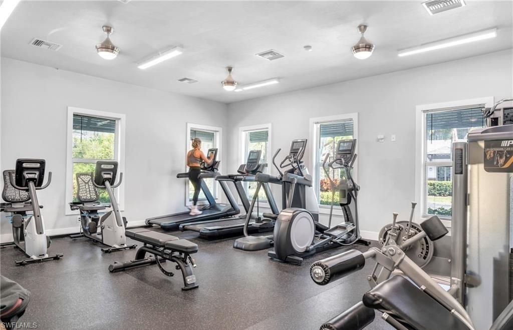 3775 Fieldstone Blvd, Unit 102, Naples, FL 34109 Photo