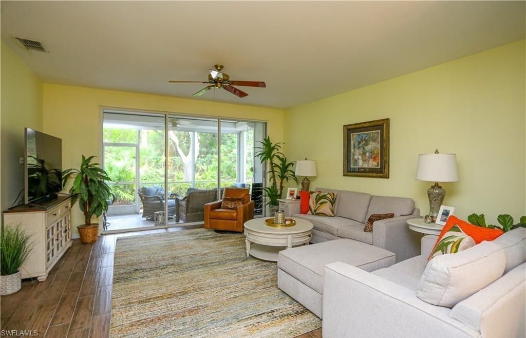 3775 Fieldstone Blvd, Unit 102, Naples, FL 34109 Photo