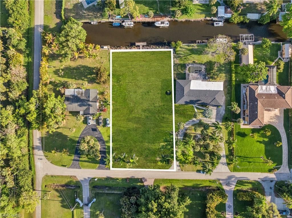 62 Wolcott Dr , North Fort Myers, FL 33903 Photo