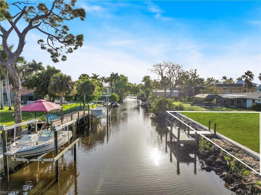 62 Wolcott Dr, North Fort Myers, FL 33903 Photo