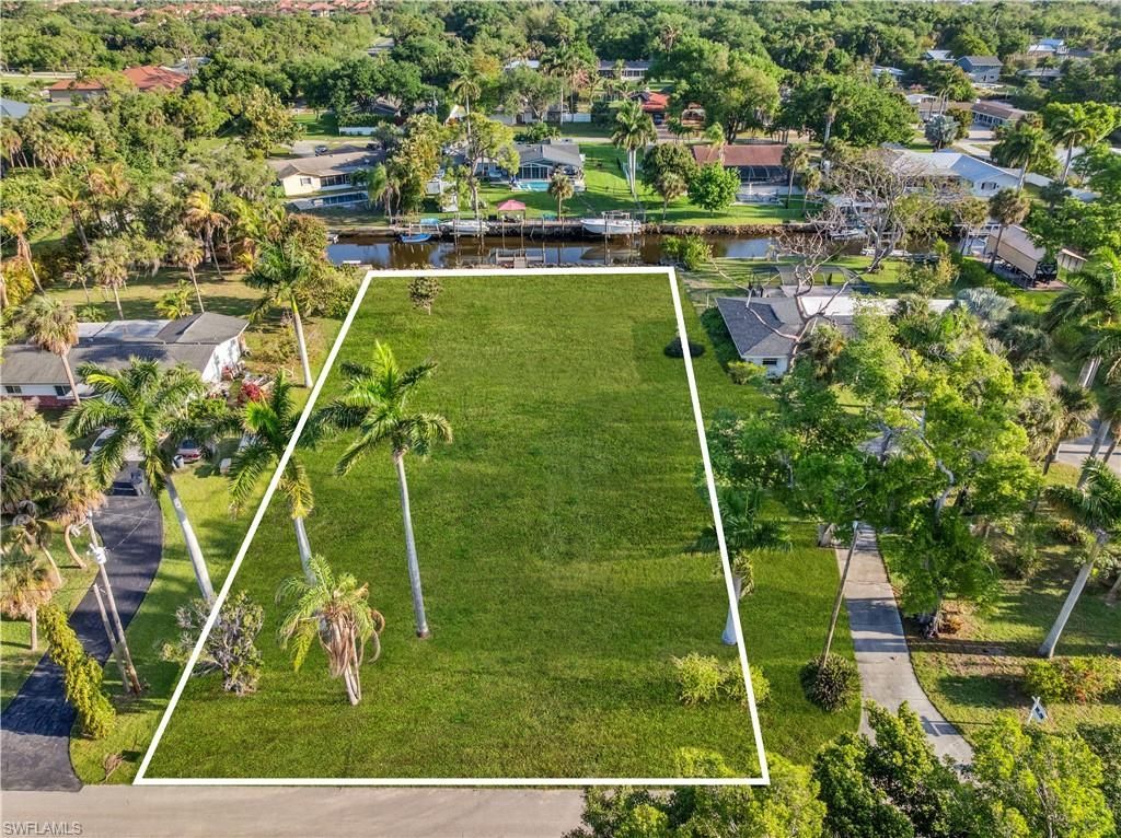 62 Wolcott Dr, North Fort Myers, FL 33903 Photo