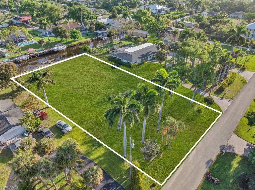 62 Wolcott Dr , North Fort Myers, FL 33903 Photo