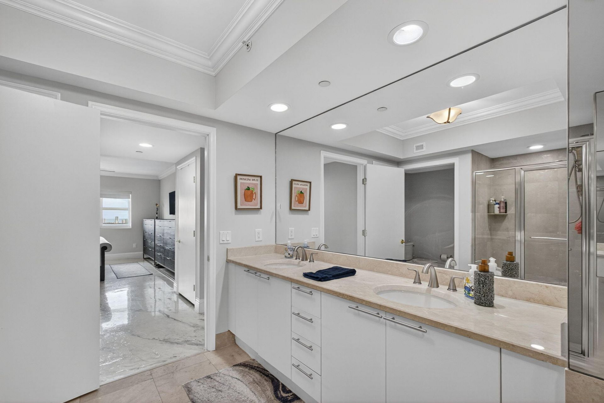 2650 Lake Shore, Unit 2303, Riviera Beach, FL 33404 Photo