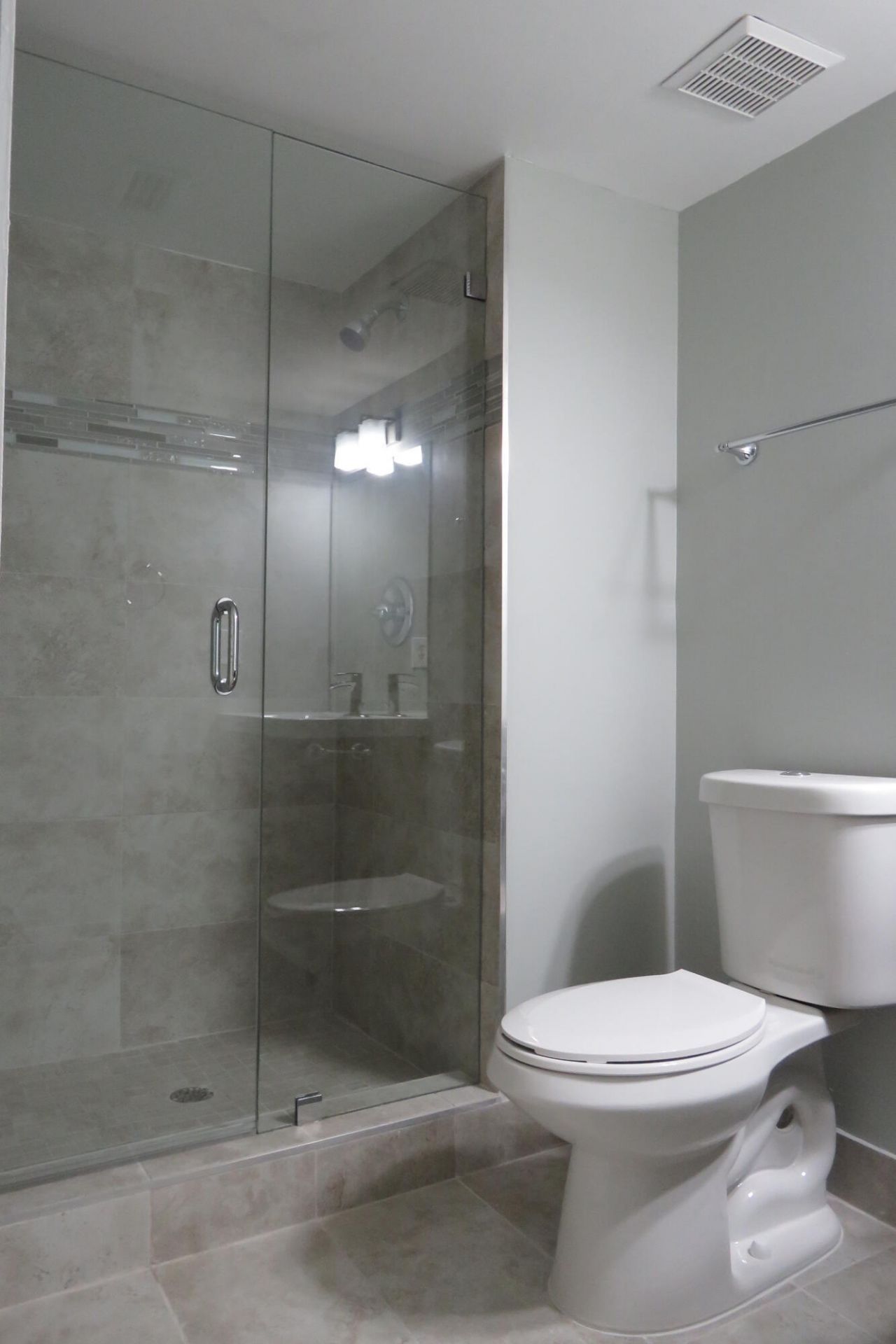 193 Lakeview Drive, Unit 205, Weston, FL 33326 Photo