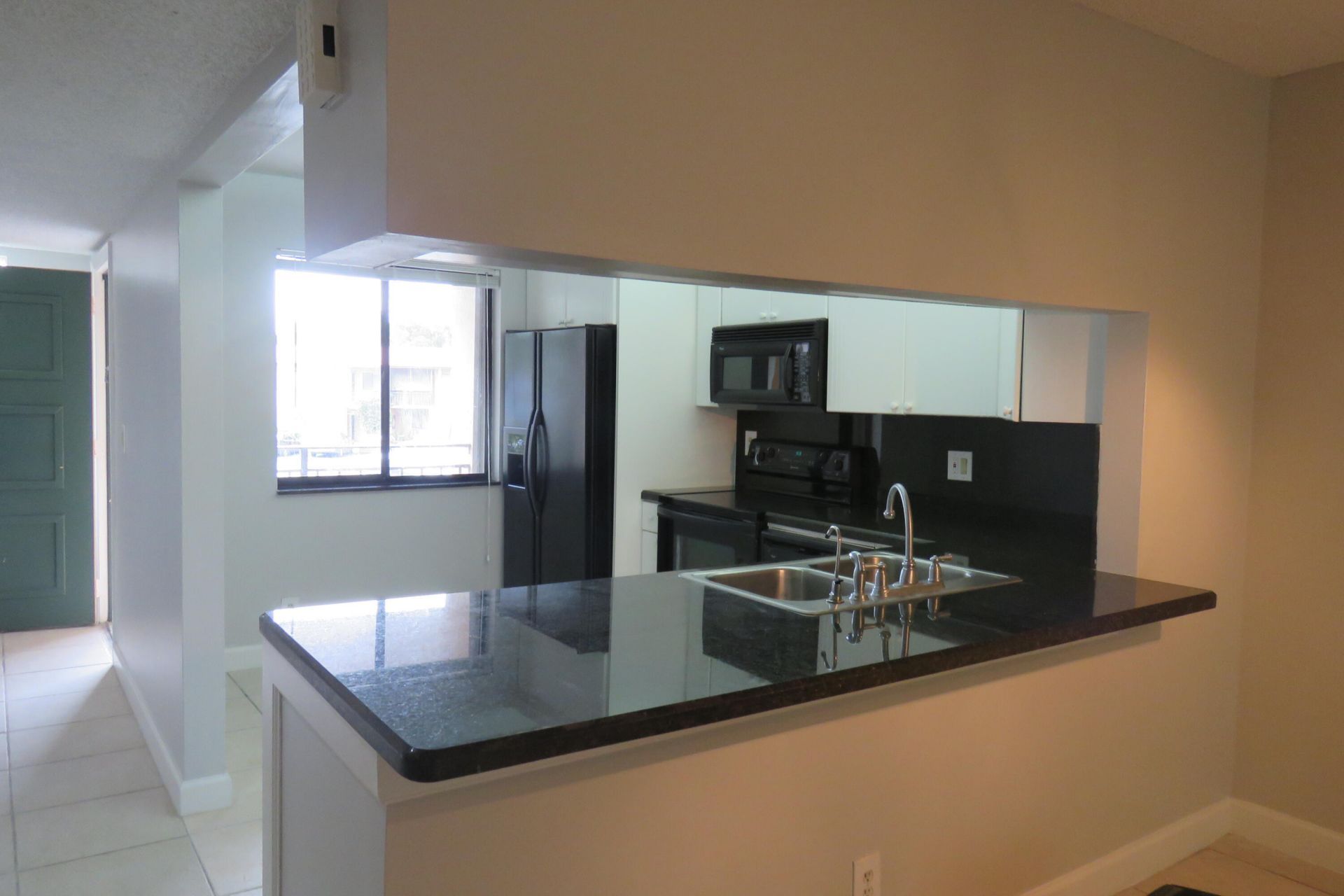 193 Lakeview Drive, Unit 205, Weston, FL 33326 Photo