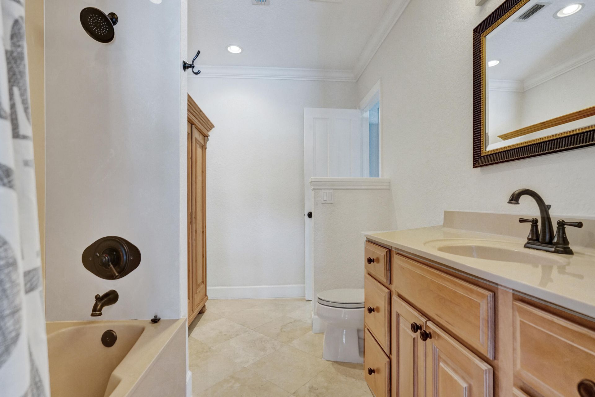 2750 NE 45th Street, Lighthouse Point, FL 33064 Photo