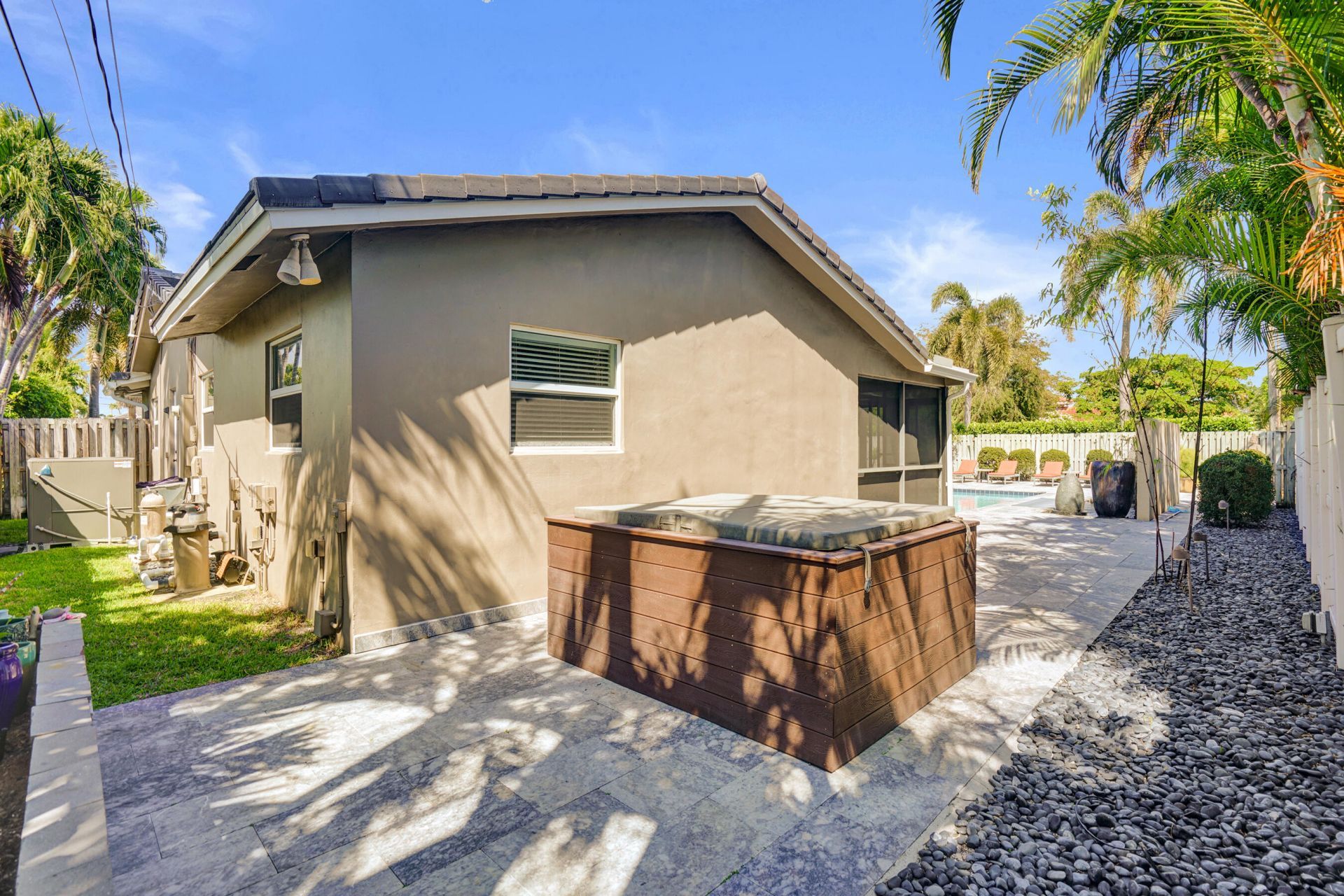 2750 NE 45th Street, Lighthouse Point, FL 33064 Photo