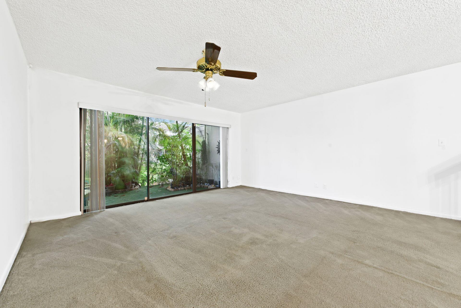 6491 Racquet Club Drive, Unit 36, Lauderhill, FL 33319 Photo