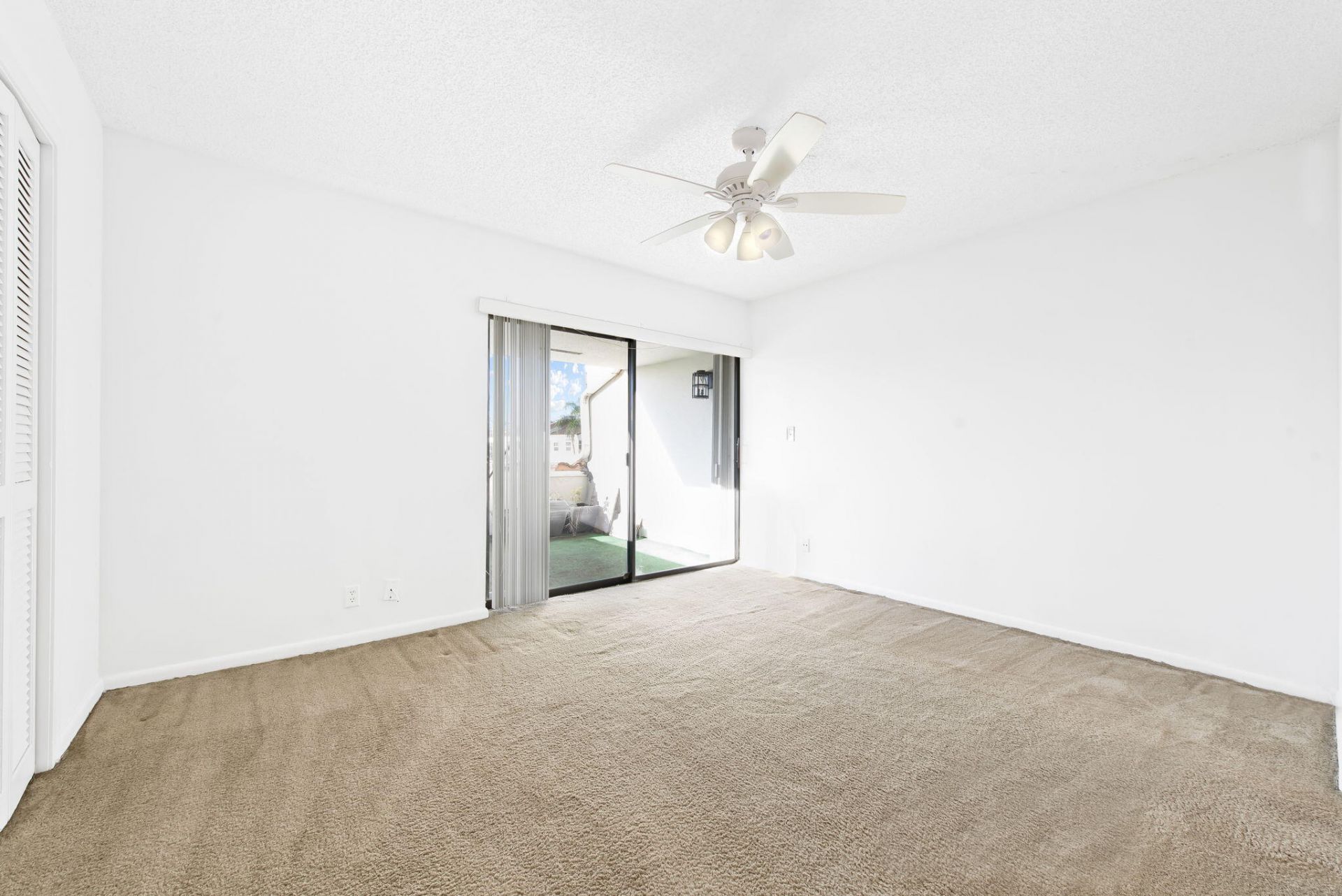 6491 Racquet Club Drive, Unit 36, Lauderhill, FL 33319 Photo