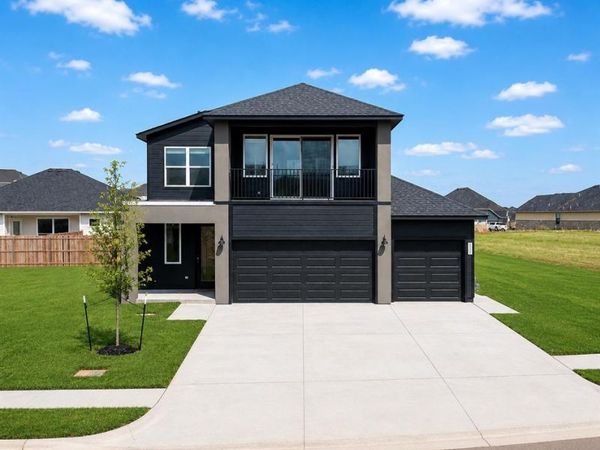 4213 NW 180th Terrace, Edmond, OK 73012
