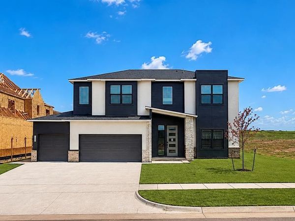 18020 Fields Drive, Edmond, OK 73012