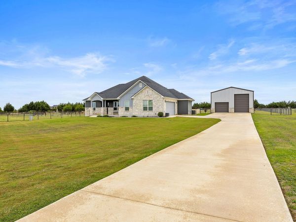 508 Purple Salvia CV, Liberty Hill, TX 78642